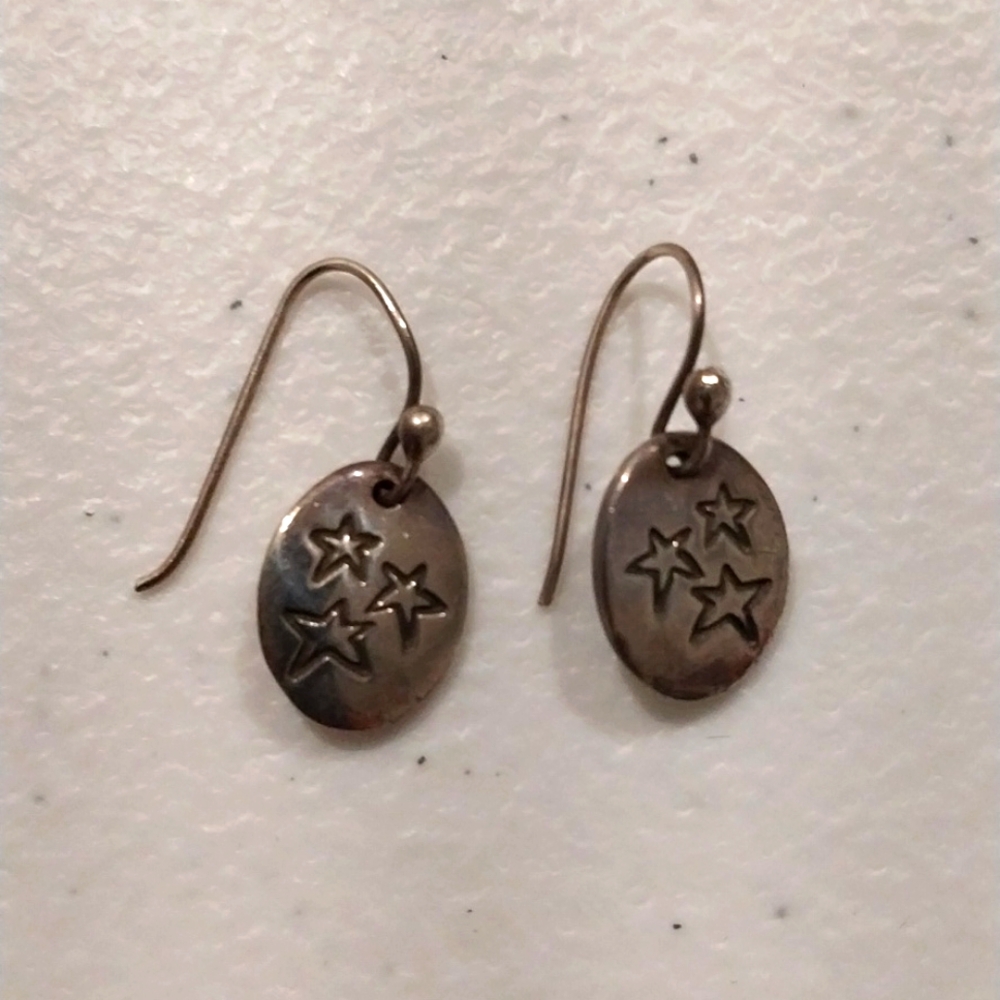 Sterling silver cute star design earrings EUC